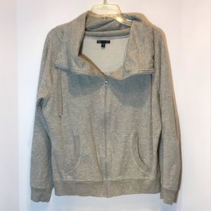 🦋 GAP gray heather zip up
